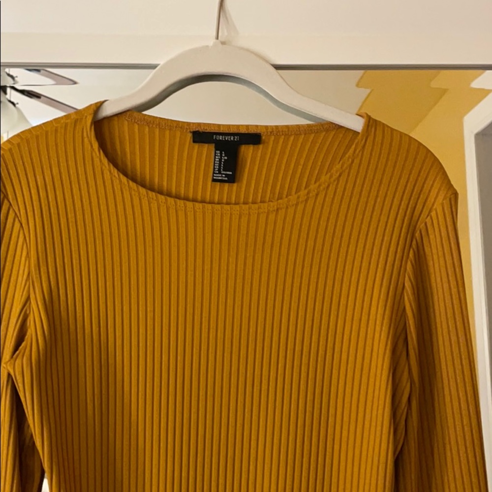 Shirt - Picture 3 of 3